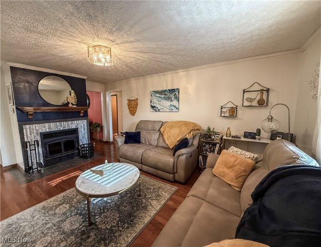 202 Forest Drive, Parkersburg, WV 26104