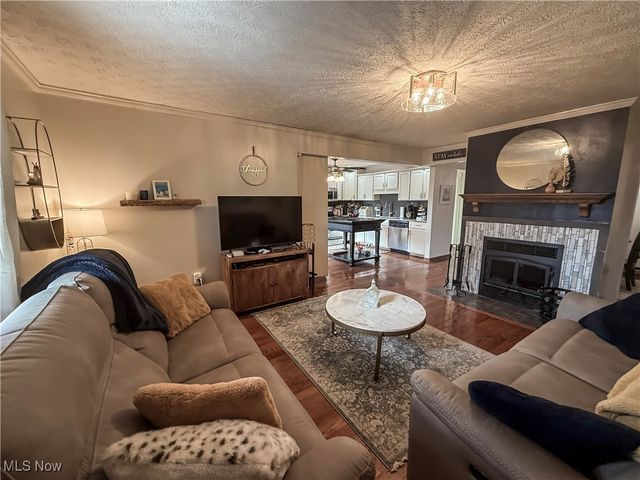 202 Forest Drive, Parkersburg, WV 26104