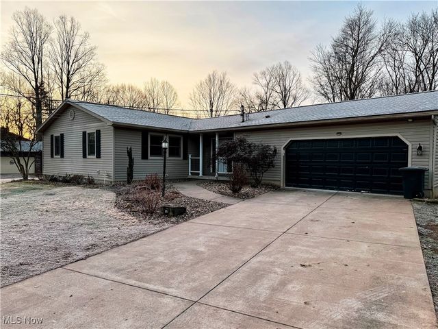 202 Forest Drive, Parkersburg, WV 26104