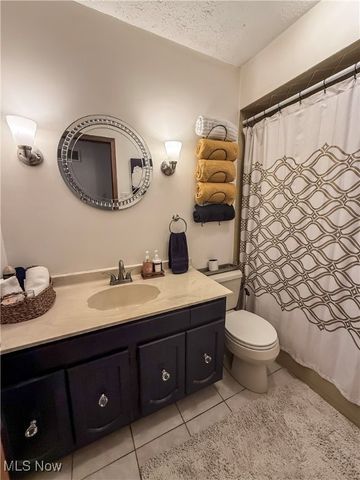 202 Forest Drive, Parkersburg, WV 26104