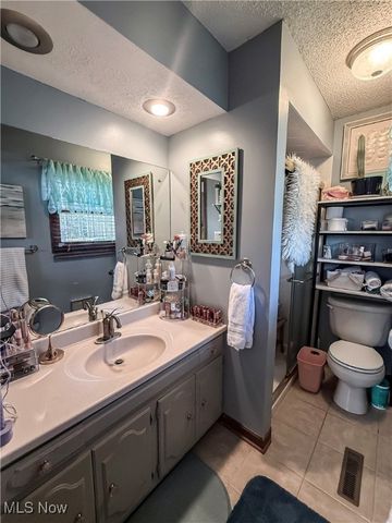 202 Forest Drive, Parkersburg, WV 26104