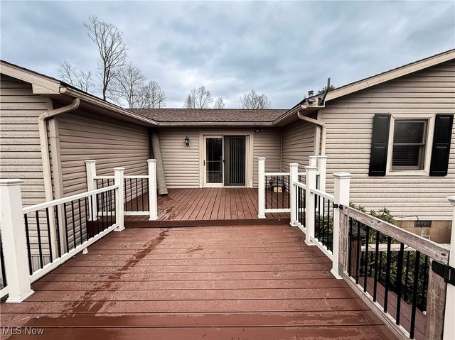 202 Forest Drive, Parkersburg, WV 26104