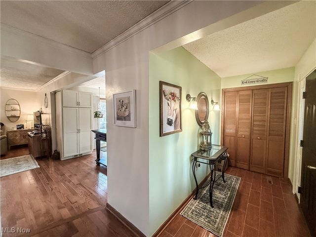 202 Forest Drive, Parkersburg, WV 26104