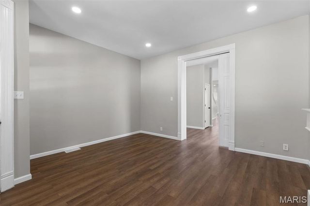 2336 Russell Boulevard, St Louis, MO 63104