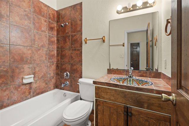 21800 Stargrass Drive, Spring, TX 77388
