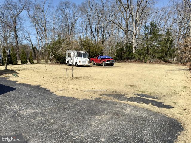 958 E GRANT AVE, Vineland, NJ 08361