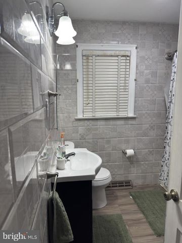 958 E GRANT AVE, Vineland, NJ 08361