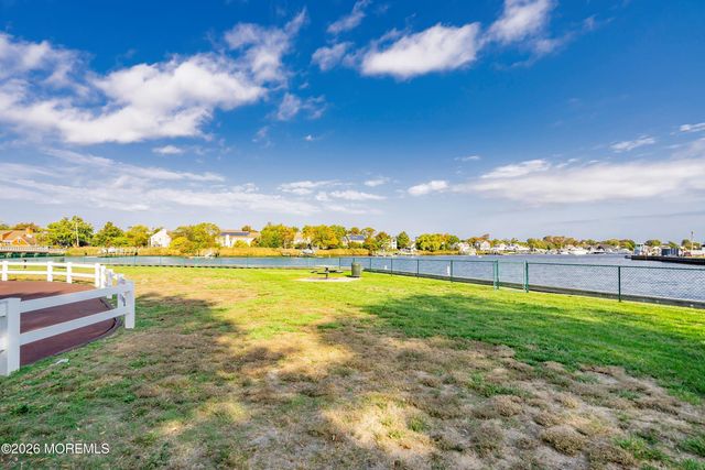 136 Sampson Place, Long Branch, NJ 07740