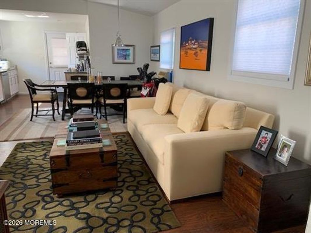 136 Sampson Place, Long Branch, NJ 07740