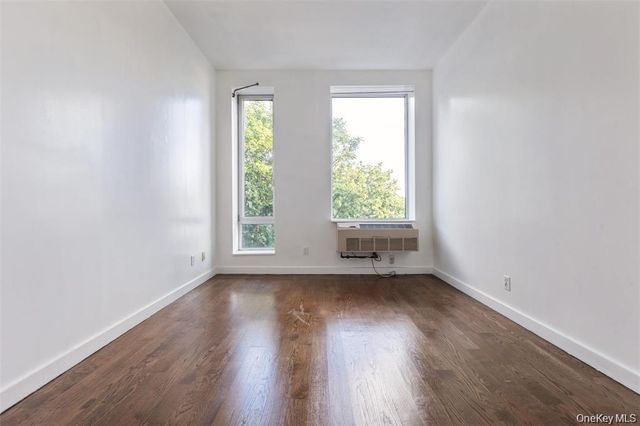 111 Monroe Street 4F, Brooklyn, NY 11216