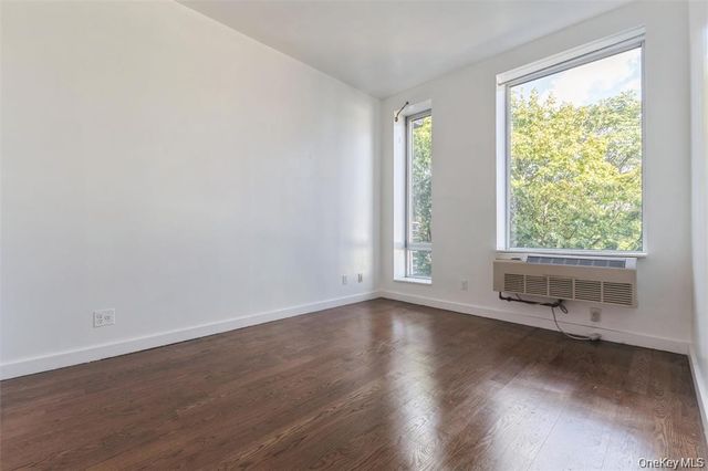 111 Monroe Street 4F, Brooklyn, NY 11216