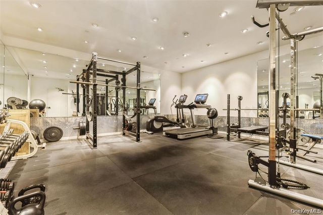 111 Monroe Street 4F, Brooklyn, NY 11216