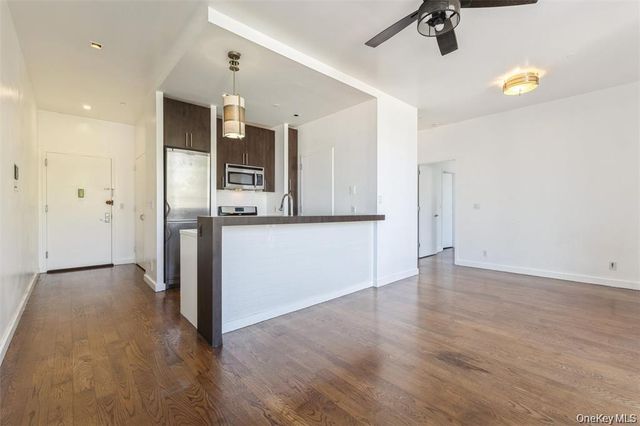 111 Monroe Street 4F, Brooklyn, NY 11216