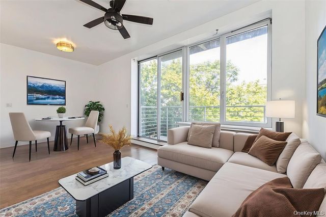 111 Monroe Street 4F, Brooklyn, NY 11216