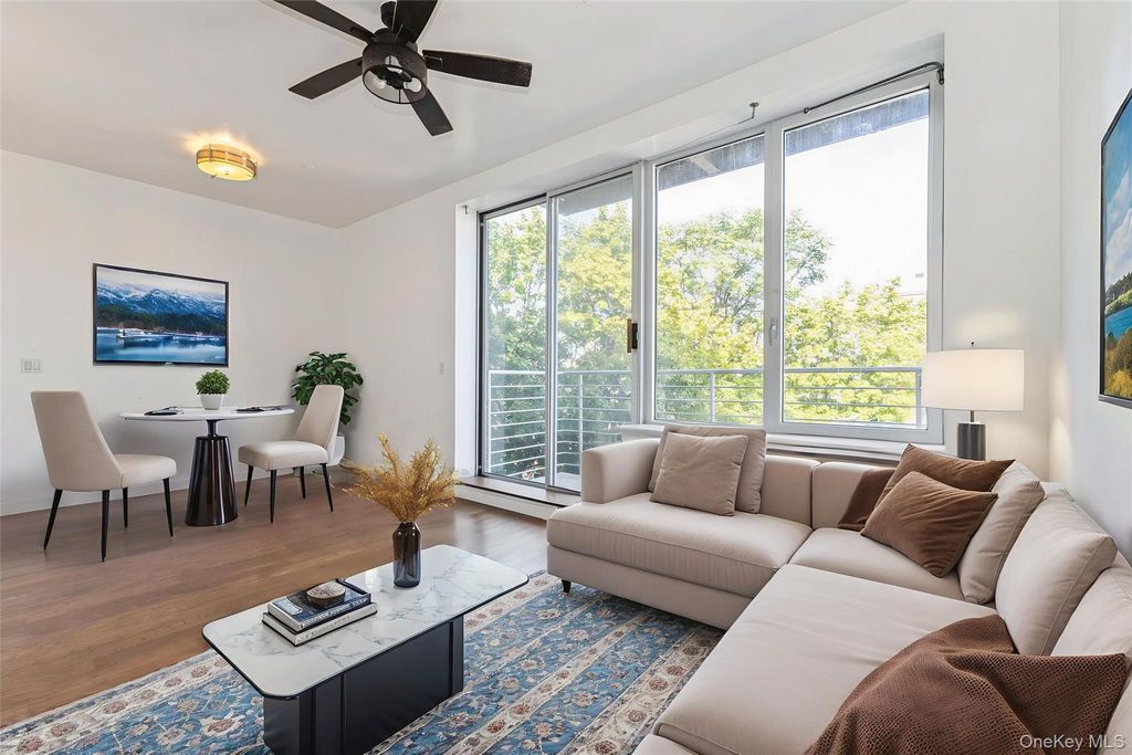 111 Monroe Street 4F, Brooklyn, NY 11216