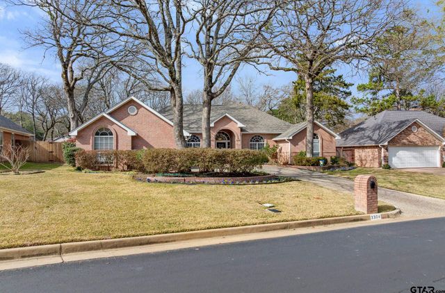 3304 Pebblebrook Dr, Tyler, TX 75707
