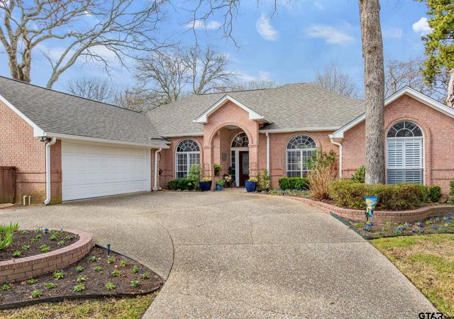 3304 Pebblebrook Dr, Tyler, TX 75707