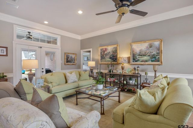 3304 Pebblebrook Dr, Tyler, TX 75707