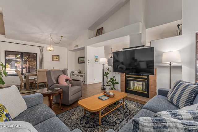 5836 E JENSEN Street, Mesa, AZ 85205