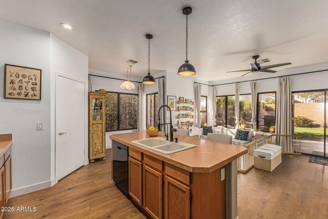 5836 E JENSEN Street, Mesa, AZ 85205