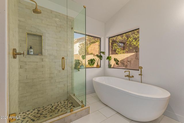 5836 E JENSEN Street, Mesa, AZ 85205