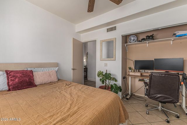 5836 E JENSEN Street, Mesa, AZ 85205