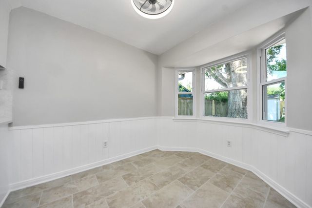 10602 Raydell Drive, Houston, TX 77031