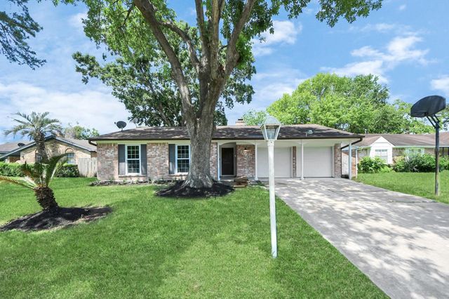 10602 Raydell Drive, Houston, TX 77031