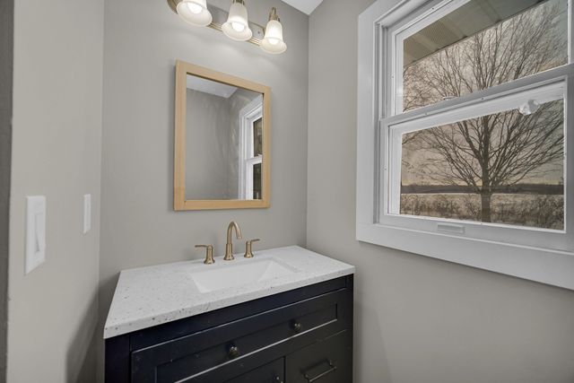 19923 E Grant Highway, Marengo, IL 60152