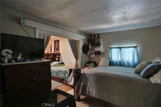2525 W 10th, Santa Ana, CA 92703