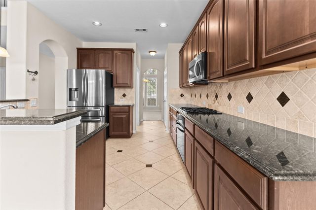 13606 Cotton Court, Mont Belvieu, TX 77523