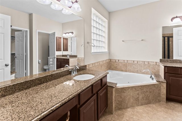 13606 Cotton Court, Mont Belvieu, TX 77523