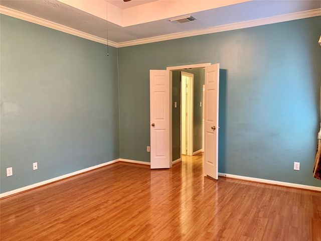 1015 Tennyson Drive, Pearland, TX 77584