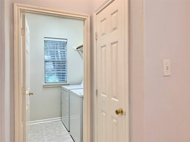 1015 Tennyson Drive, Pearland, TX 77584