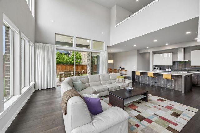 747 Laverton Drive, Frisco, TX 75036