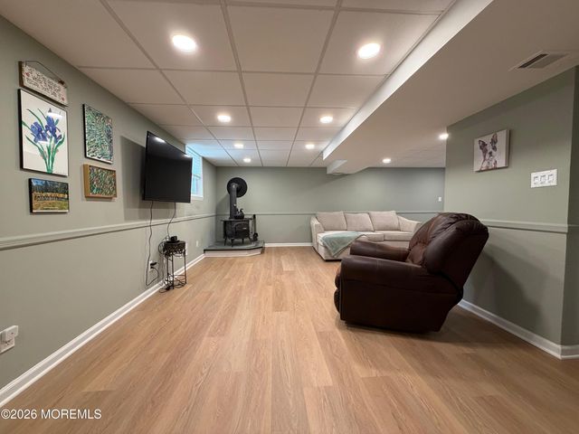 52 Darien Road, Howell, NJ 07731