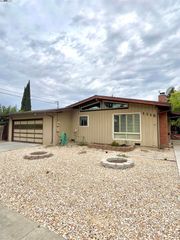 1115 N P St, Livermore, CA 94551
