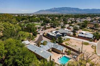 270 SANDIA VIEW Road NW, Albuquerque, NM 87107