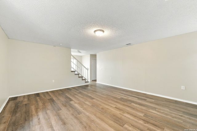 6727 Raintree Frst, San Antonio, TX 78233