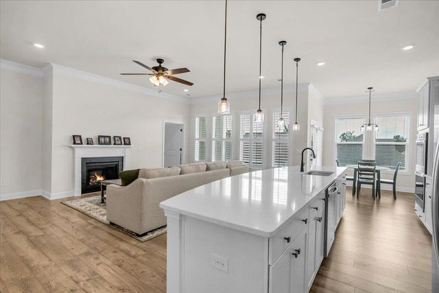 1734 Wabash Place, Boiling Springs, SC 29316