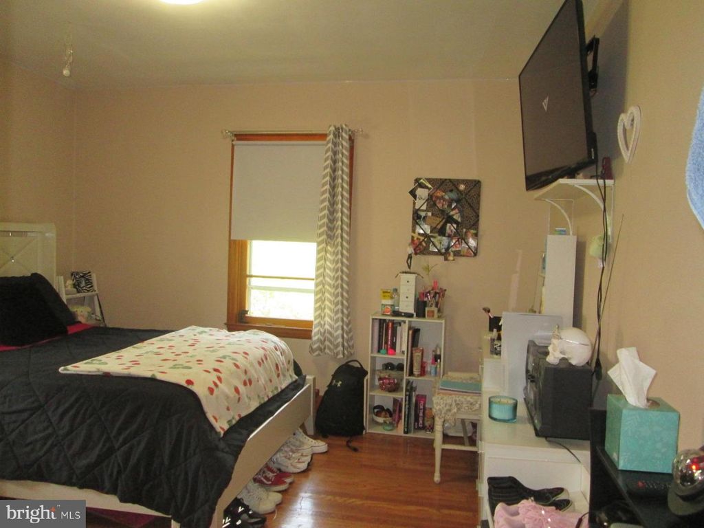 Image 23 of property listing at 7006 RUXFORD DR, Kingsville, MD 21087