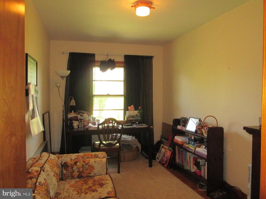 Image 24 of property listing at 7006 RUXFORD DR, Kingsville, MD 21087