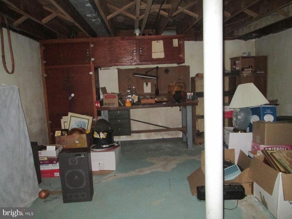 Image 28 of property listing at 7006 RUXFORD DR, Kingsville, MD 21087