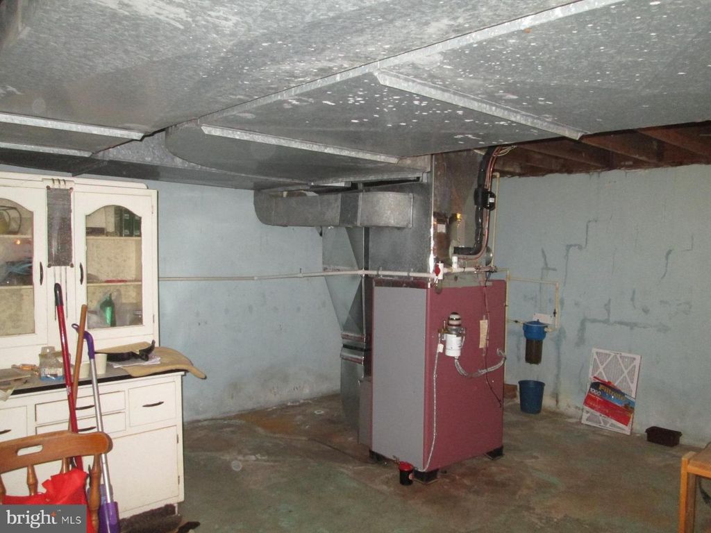 Image 30 of property listing at 7006 RUXFORD DR, Kingsville, MD 21087