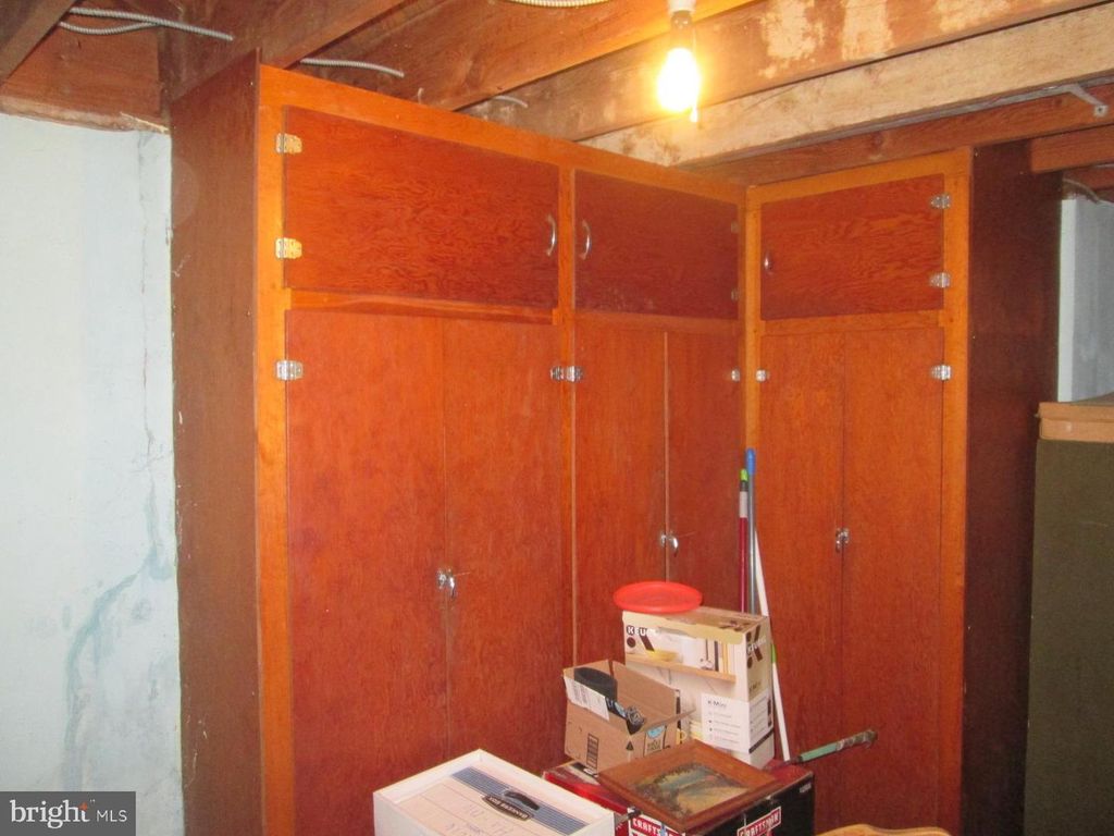 Image 31 of property listing at 7006 RUXFORD DR, Kingsville, MD 21087