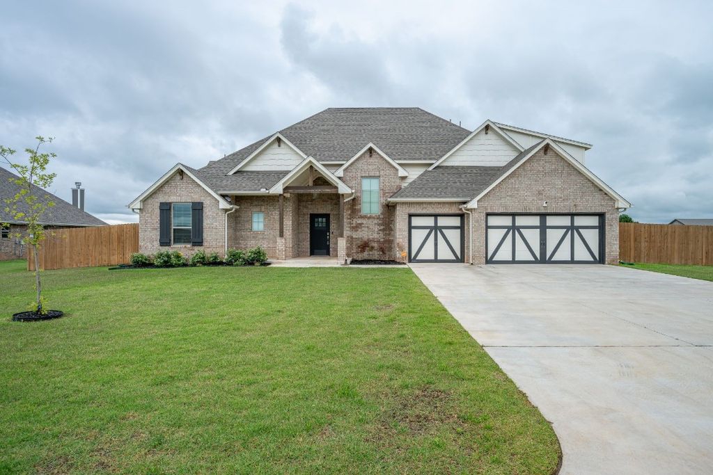 9755 Rita Blanca Road, Edmond, OK 73025