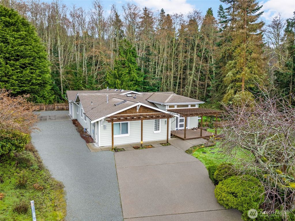 4425 Bryce Drive, Anacortes, WA 98221
