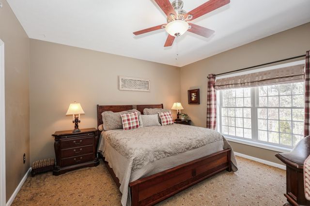 34 Mammoth Rd Unit 27, Hooksett, NH 03106