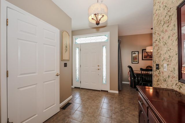 34 Mammoth Rd Unit 27, Hooksett, NH 03106