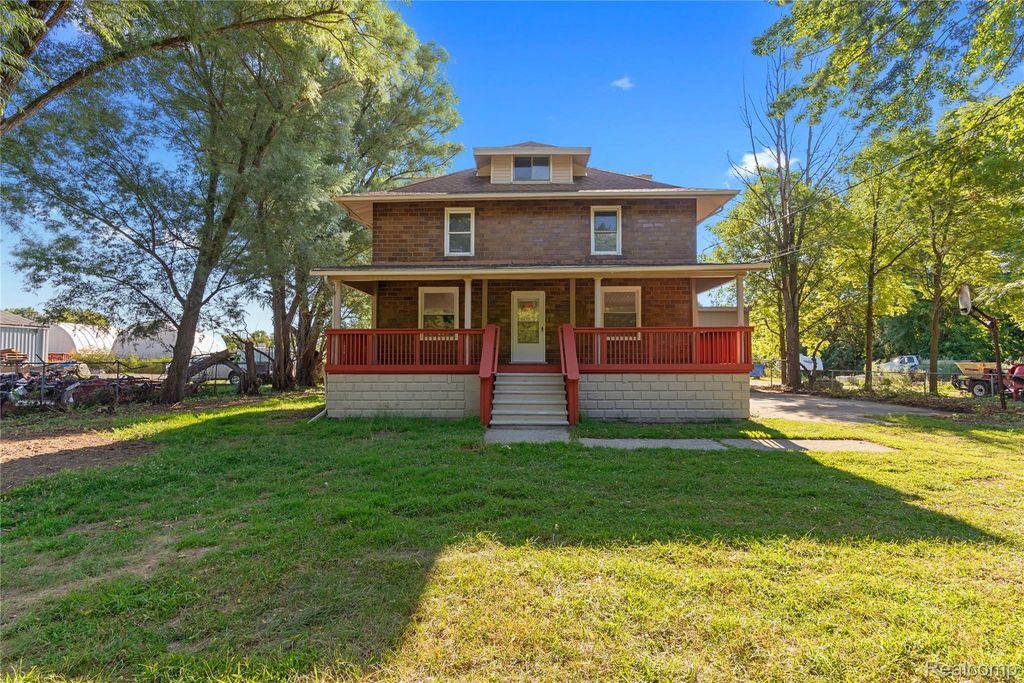 20543 Gudith Road, Brownstown Charter Township, MI 48183